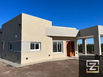 Casa en venta Barrio Privado San Felipe Canning