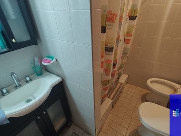 Casa en venta de 4 dormitorios c/ cochera en Costa Azul