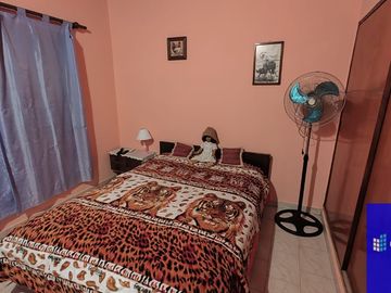 Casa en venta de 4 dormitorios c/ cochera en Costa Azul