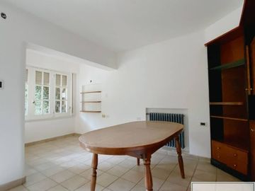 Casa en venta de 5 dormitorios c/ cochera en Centro