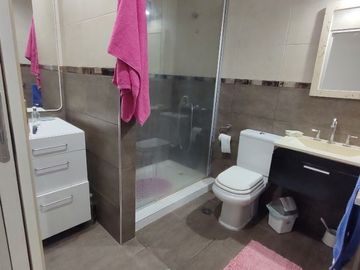 calle 85bis e/ 116 y 117 Villa Elvira - Casa 3 dormitorios c/ cochera