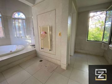 Propiedad en venta Club de Campo Abril