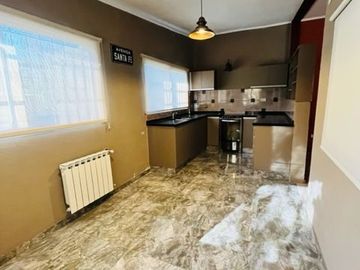 Casa quinta en venta de 1600m2 ubicado en Roldán