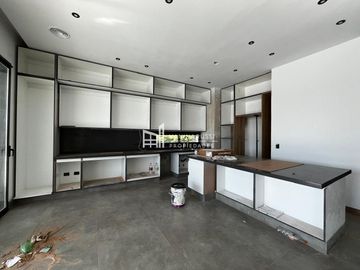 Casa en venta de 4 dormitorios c/ cochera en Nordelta El Yacht