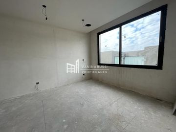 Casa en venta de 4 dormitorios c/ cochera en Nordelta El Yacht