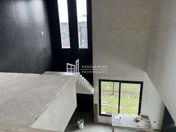 Casa en venta de 4 dormitorios c/ cochera en Nordelta El Yacht