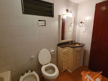 Casa en venta de 3 dormitorios c/ cochera en Paykín