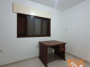 Casa en venta de 3 dormitorios c/ cochera en Paykín
