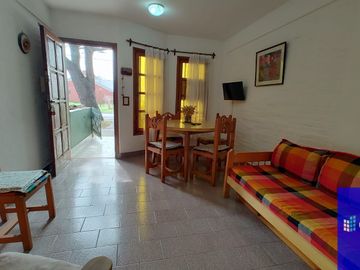 Dúplex en venta de 2 dormitorios c/ cochera en Costa Azul