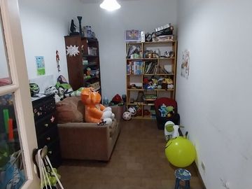 Venta block de 2 propiedades en mismo lote, balcón, terraza.Se pueden vender separadas o juntas Excelente estado