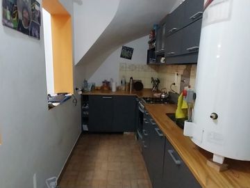 Venta block de 2 propiedades en mismo lote, balcón, terraza.Se pueden vender separadas o juntas Excelente estado