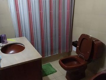 Venta block de 2 propiedades en mismo lote, balcón, terraza.Se pueden vender separadas o juntas Excelente estado