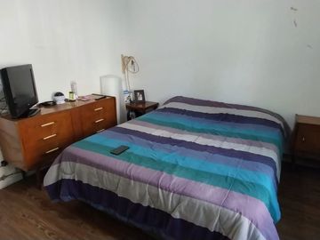 Venta block de 2 propiedades en mismo lote, balcón, terraza.Se pueden vender separadas o juntas Excelente estado