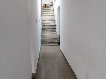 Venta block de 2 propiedades en mismo lote, balcón, terraza.Se pueden vender separadas o juntas Excelente estado