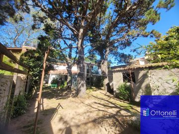 Casa en venta de 3 dormitorios c/ cochera en San Bernardo