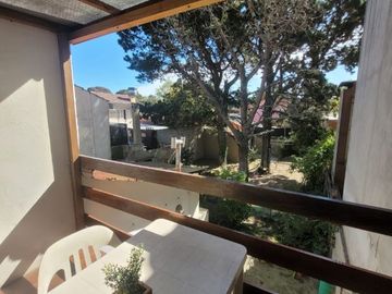 Casa en venta de 3 dormitorios c/ cochera en San Bernardo