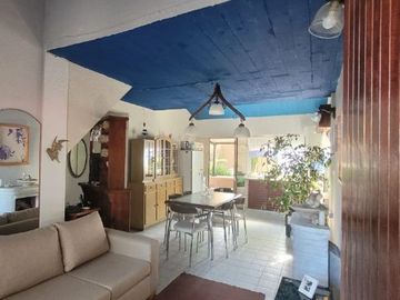 Casa en venta de 3 dormitorios c/ cochera en San Bernardo