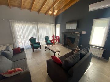 CODIGO 645 - VENTA - ISLA DEL GOLF - PINAMAR