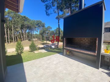 CODIGO 645 - VENTA - ISLA DEL GOLF - PINAMAR