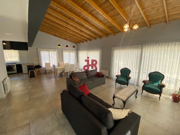 CODIGO 645 - VENTA - ISLA DEL GOLF - PINAMAR