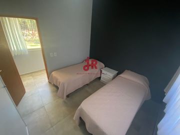 CODIGO 645 - VENTA - ISLA DEL GOLF - PINAMAR