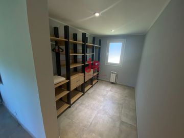 CODIGO 645 - VENTA - ISLA DEL GOLF - PINAMAR