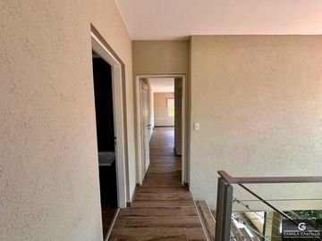 Casa en venta de 4 dormitorios c/ cochera en Haras Santa María