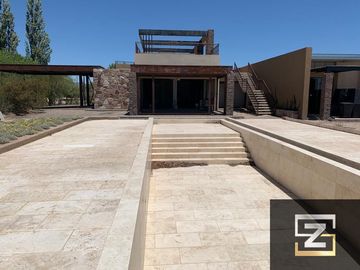 Posada en venta ubicada en San Rafael Mendoza