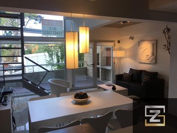 Dúplex en venta de 4 ambientes con cochera en Pinamar