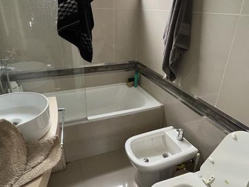 Dúplex en venta de 4 ambientes con cochera en Pinamar