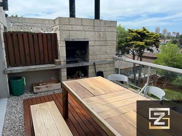 Dúplex en venta de 4 ambientes con cochera y vista al mar en Apart Hotel Pinamar