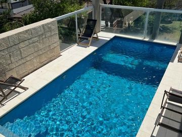 Tríplex en venta de 4 ambientes c/cochera y vista al mar en Pinamar