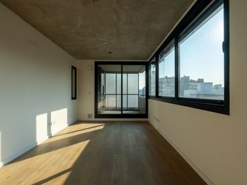 DEPARTAMENTO DE 2 DORMITORIOS DE DISEÑO INDUSTRIAL EN VENTA EN 9 DE JULIO 1366