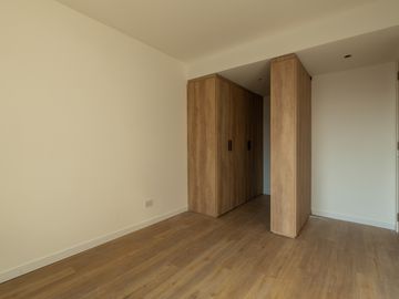 DEPARTAMENTO DE 2 DORMITORIOS DE DISEÑO INDUSTRIAL EN VENTA EN 9 DE JULIO 1366