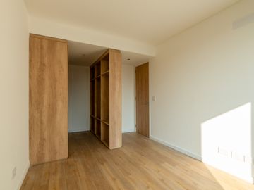 DEPARTAMENTO DE 2 DORMITORIOS DE DISEÑO INDUSTRIAL EN VENTA EN 9 DE JULIO 1366