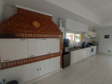 Casa quinta en venta de 11700m2 ubicado en Villa Belgrano