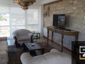 Semipiso en venta  c/ cochera en Punta Mogotes