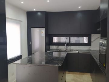 Dúplex de categoría en venta de 4 ambientes en Complejo Canning One