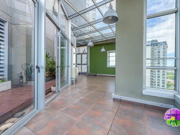 Departamento en venta de 2 dormitorios c/ cochera en Puerto Madero