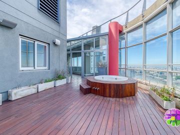 Departamento en venta de 2 dormitorios c/ cochera en Puerto Madero