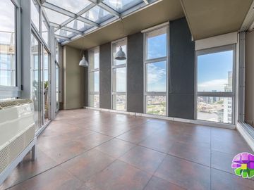 Departamento en venta de 2 dormitorios c/ cochera en Puerto Madero