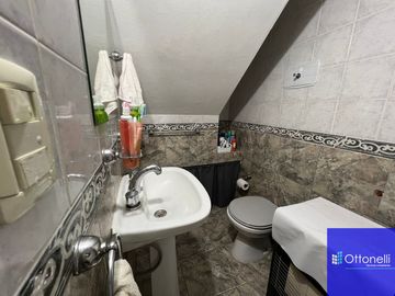 Dúplex en venta de 3 dormitorios c/ cochera en Costa Azul