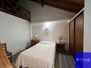 Dúplex en venta de 3 dormitorios c/ cochera en Costa Azul
