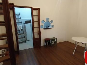 PH en venta 2 amb con patio en Parque Patricios