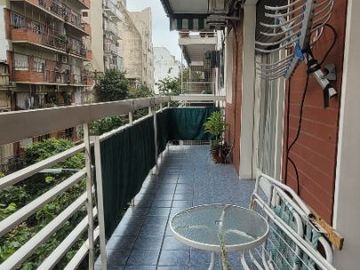 Departamento en venta de 3 dormitorios c/ cochera en Balvanera