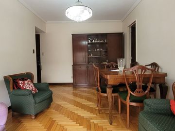 Departamento en venta de 3 dormitorios c/ cochera en Balvanera