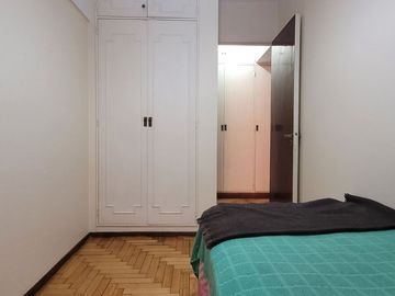 Departamento en venta de 3 dormitorios c/ cochera en Balvanera
