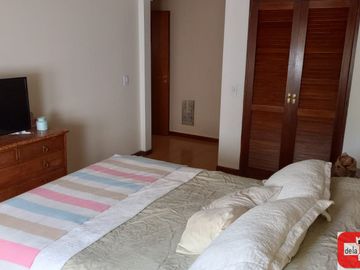 Casa en venta de 4 dormitorios c/ cochera en Parque Patricios