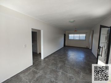 PH en venta de 5 dormitorios c/ cochera en Florencio Varela