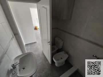 PH en venta de 5 dormitorios c/ cochera en Florencio Varela
